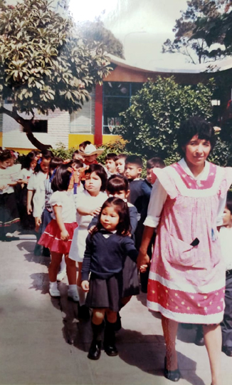 Colegio Peruano Chino Diez de Octubre - Vitrina de Fotos